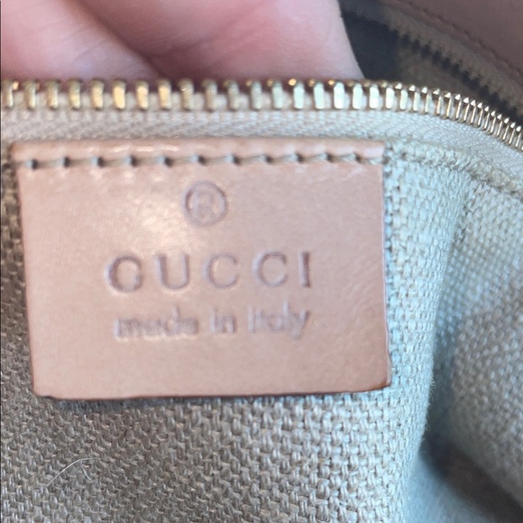 GUCCI Floral Canvas and leather Tote with Bamboo Handles. EUC - Picture 7 of 12